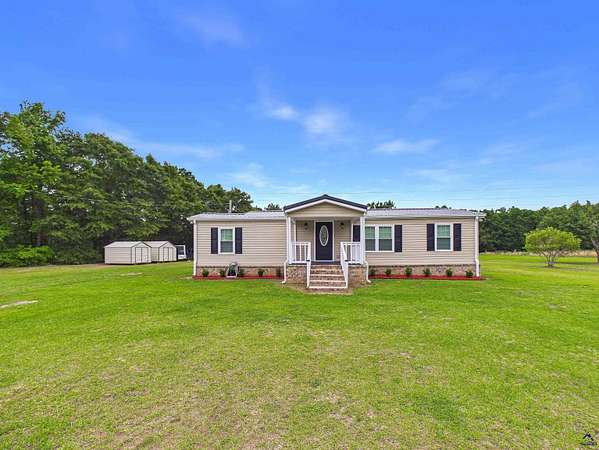 7.37 Acres of Land with Home for Sale in Elko, Georgia