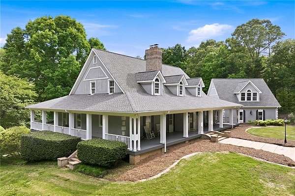 14.8 Acres of Recreational Land with Home for Sale in Gillsville, Georgia