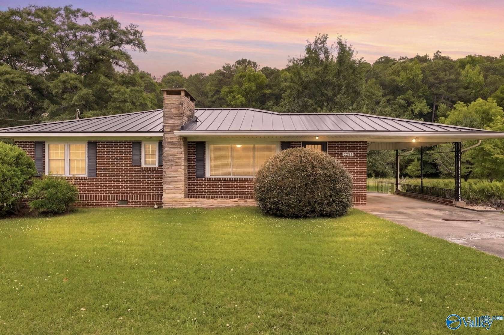 1.5 Acres of Land with Home for Sale in Altoona, Alabama