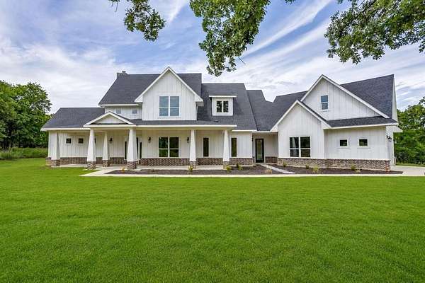 5 Acres of Land with Home for Sale in Sunset, Texas