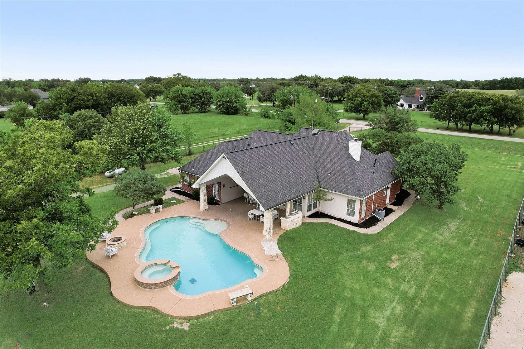 6.27 Acres of Land with Home for Sale in Kaufman, Texas