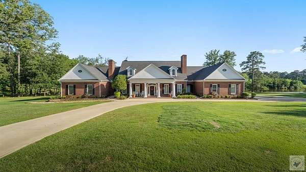 5 Acres of Land with Home for Sale in Texarkana, Texas