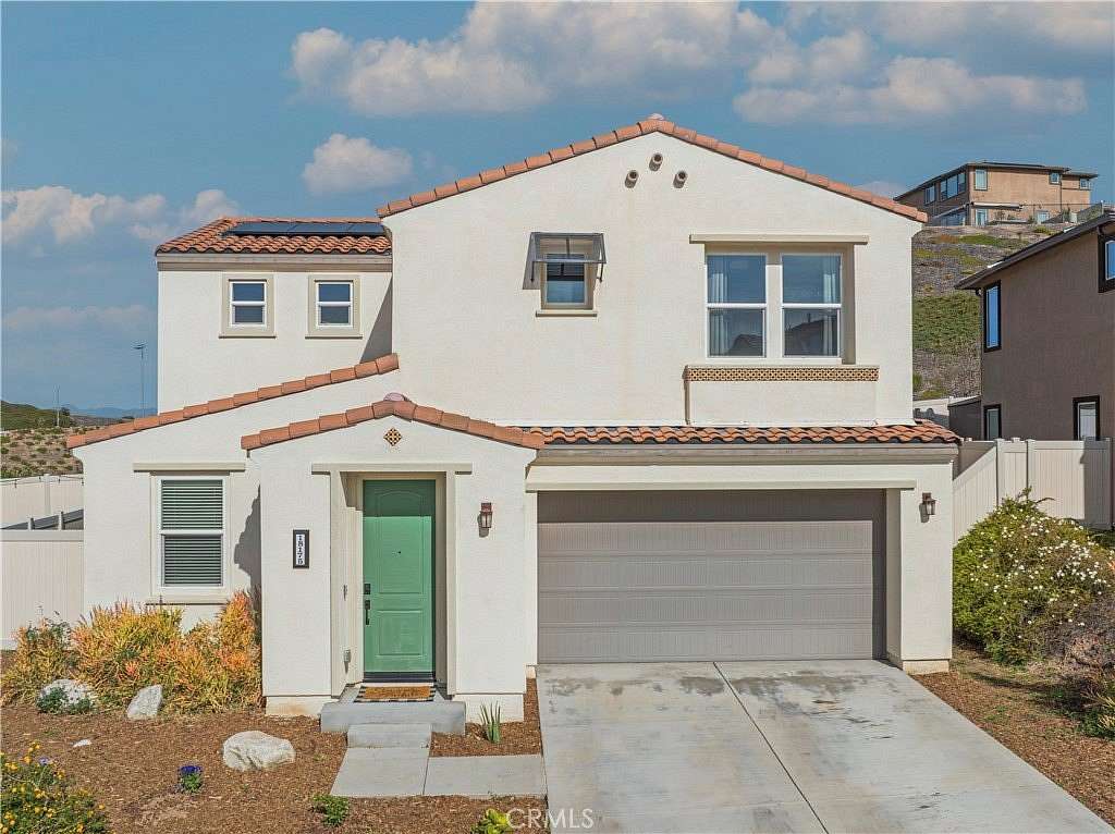 3.65 Acres of Land with Home for Sale in Saugus, California