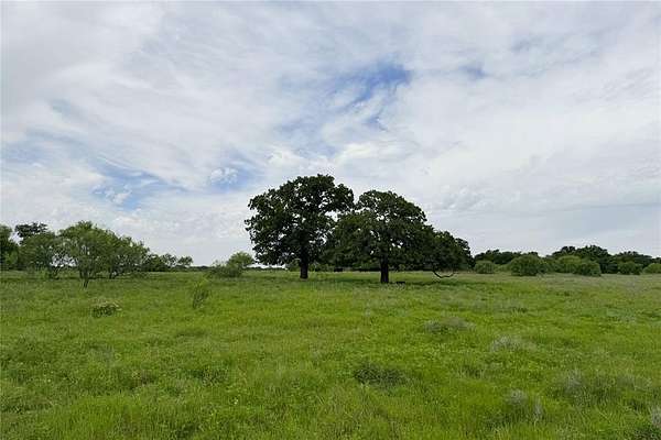 320 Acres of Agricultural & Residential Land for Sale in Henrietta, Texas