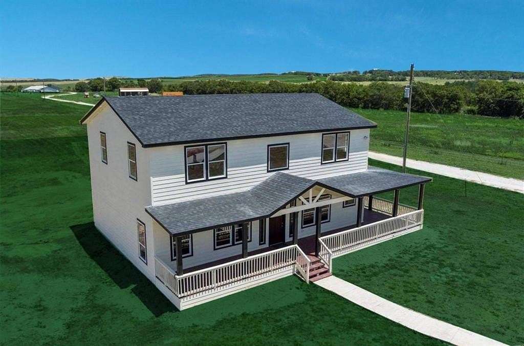 11.3 Acres of Land with Home for Sale in Abbott, Texas