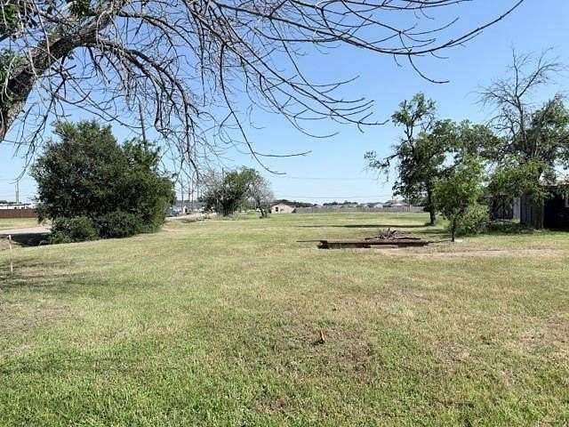 0.24 Acres of Residential Land for Sale in Itasca, Texas
