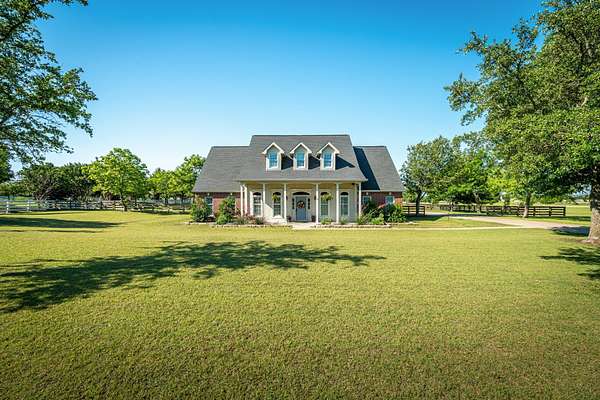 1.64 Acres of Land with Home for Sale in Melissa, Texas