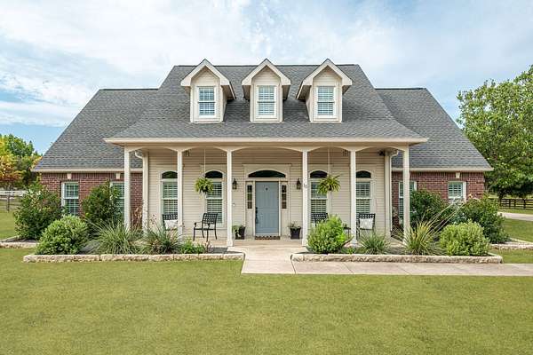 1.64 Acres of Land with Home for Sale in Melissa, Texas