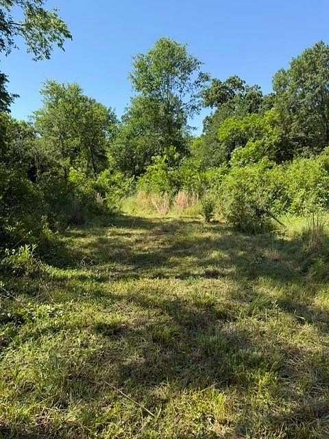 1.5 Acres of Land for Sale in Greenville, Texas