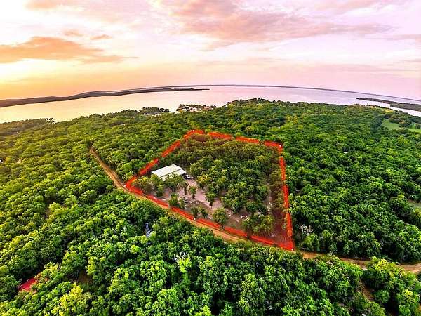 8.88 Acres of Land for Sale in Wills Point, Texas