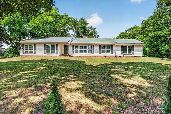 5 Acres of Land with Home for Sale in Danielsville, Georgia