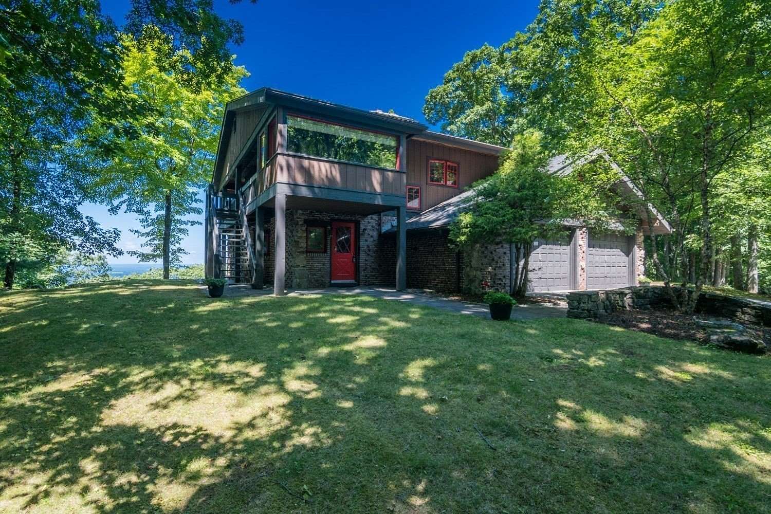 13.5 Acres of Land with Home for Sale in Wilbraham, Massachusetts