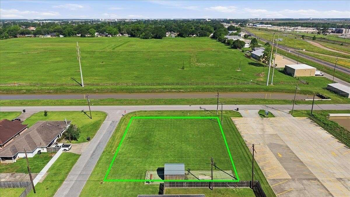 0.34 Acres of Residential Land for Sale in Nederland, Texas