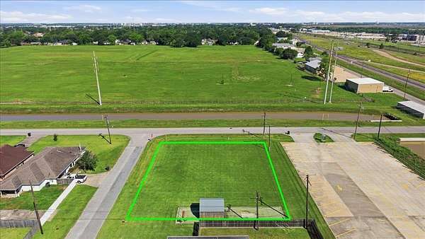 0.34 Acres of Residential Land for Sale in Nederland, Texas