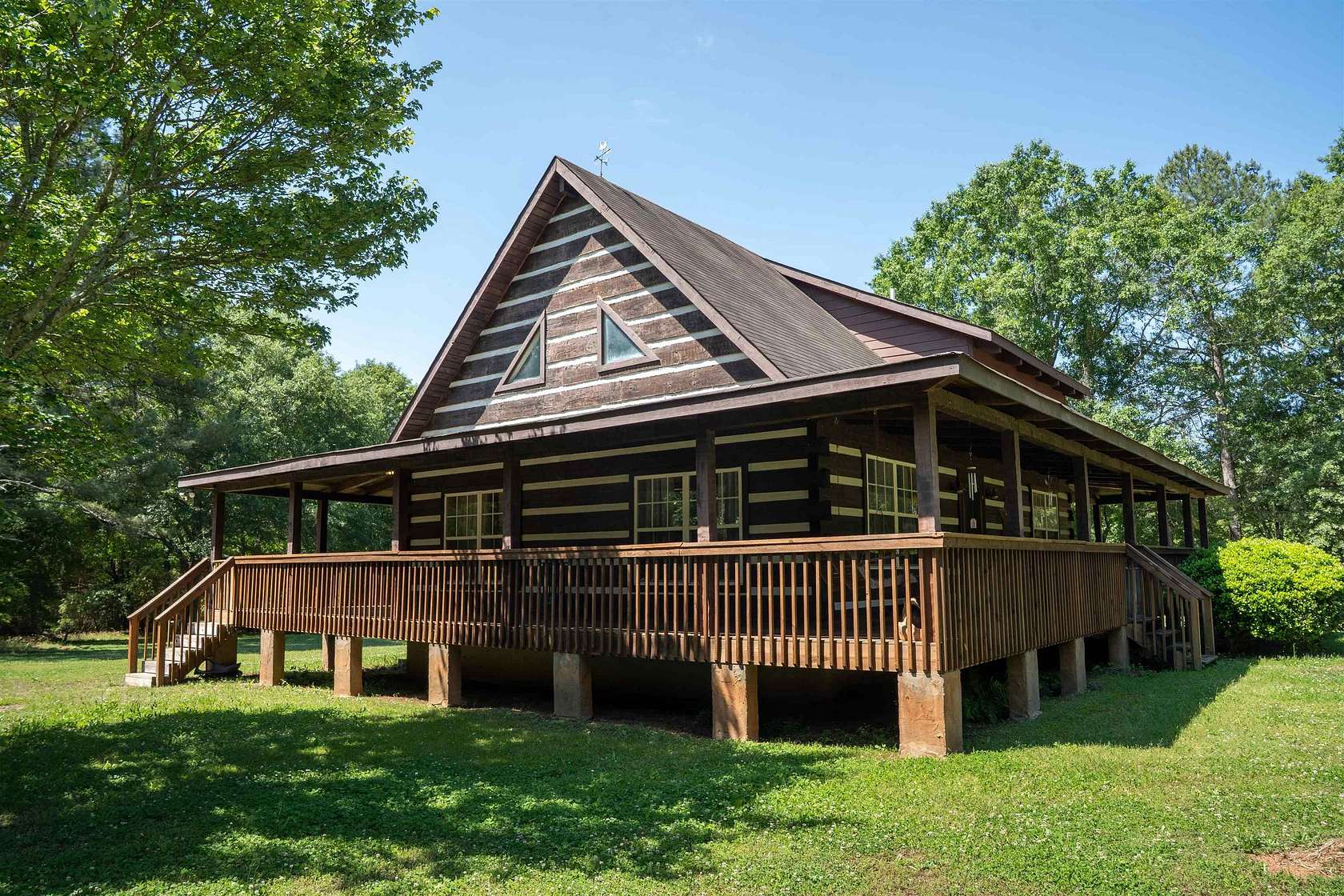 1.54 Acres of Land with Home for Sale in Roebuck, South Carolina