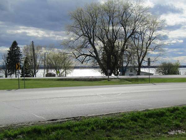 3.59 Acres of Mixed-Use Land for Sale in Alburgh, Vermont