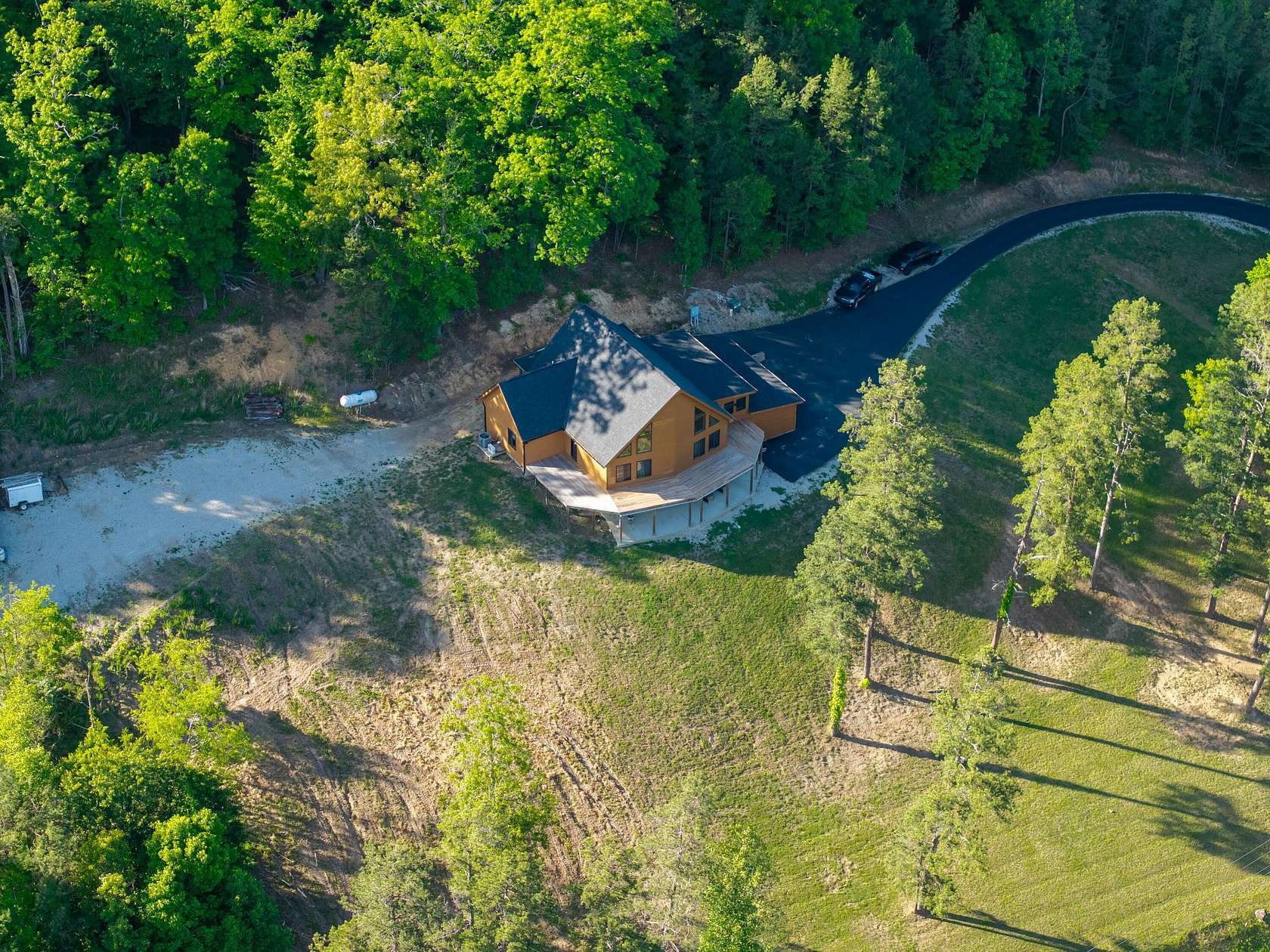11 Acres of Land with Home for Sale in Tyner, Kentucky