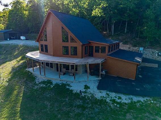 11 Acres of Land with Home for Sale in Tyner, Kentucky
