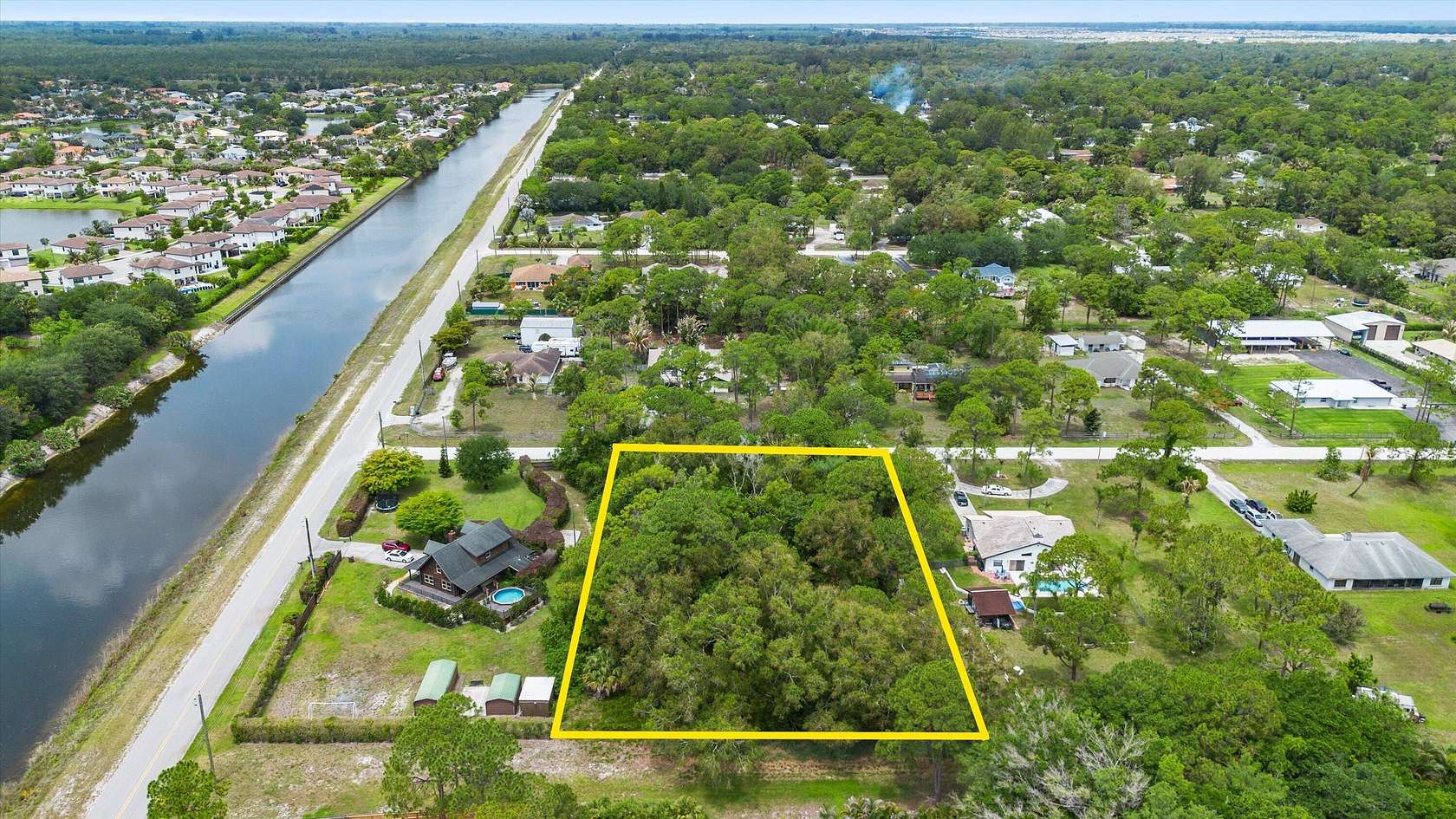 1.25 Acres of Residential Land for Sale in The Acreage, Florida