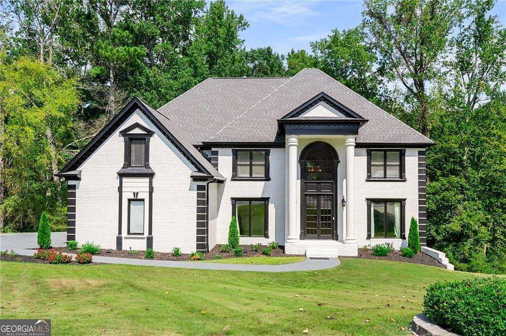 2.2 Acres of Land with Home for Sale in Atlanta, Georgia