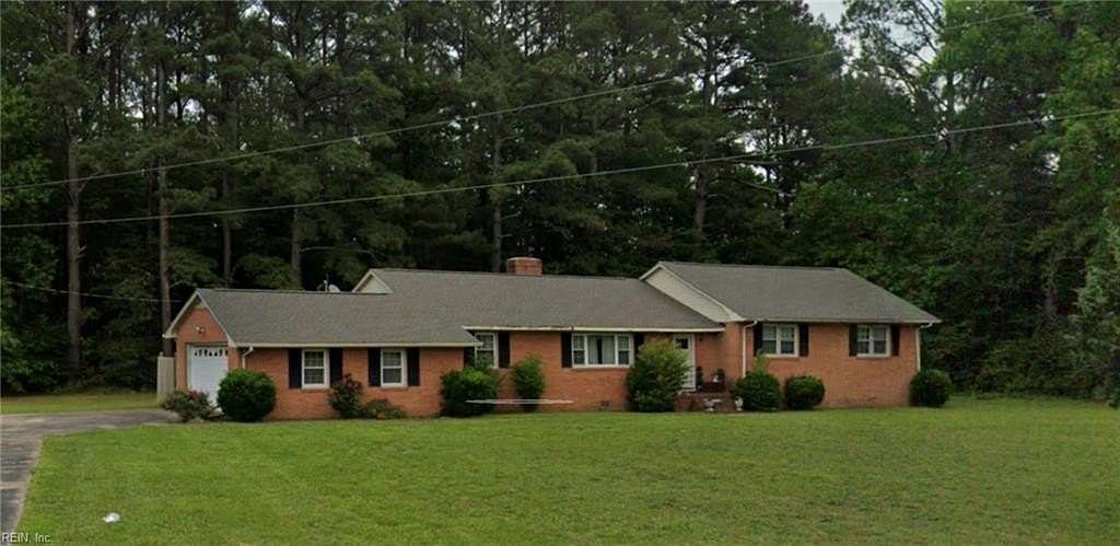 5 Acres of Land with Home for Sale in Suffolk, Virginia