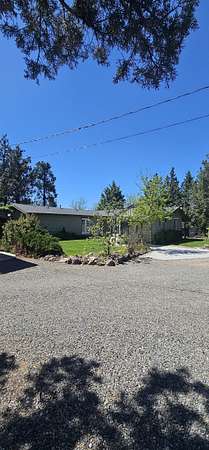 7.62 Acres of Land with Home for Sale in Montague, California