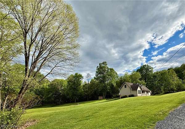 4.4 Acres of Land with Home for Sale in Weirton, West Virginia
