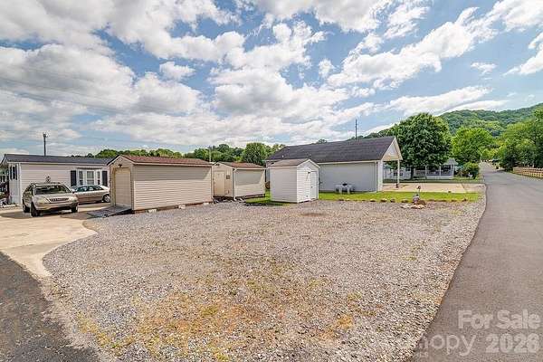 0.09 Acres of Residential Land for Sale in Waynesville, North Carolina