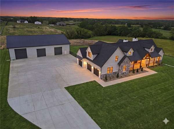 7.76 Acres of Land with Home for Sale in Kansas City, Kansas