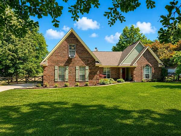 2.2 Acres of Land with Home for Sale in Millington, Tennessee