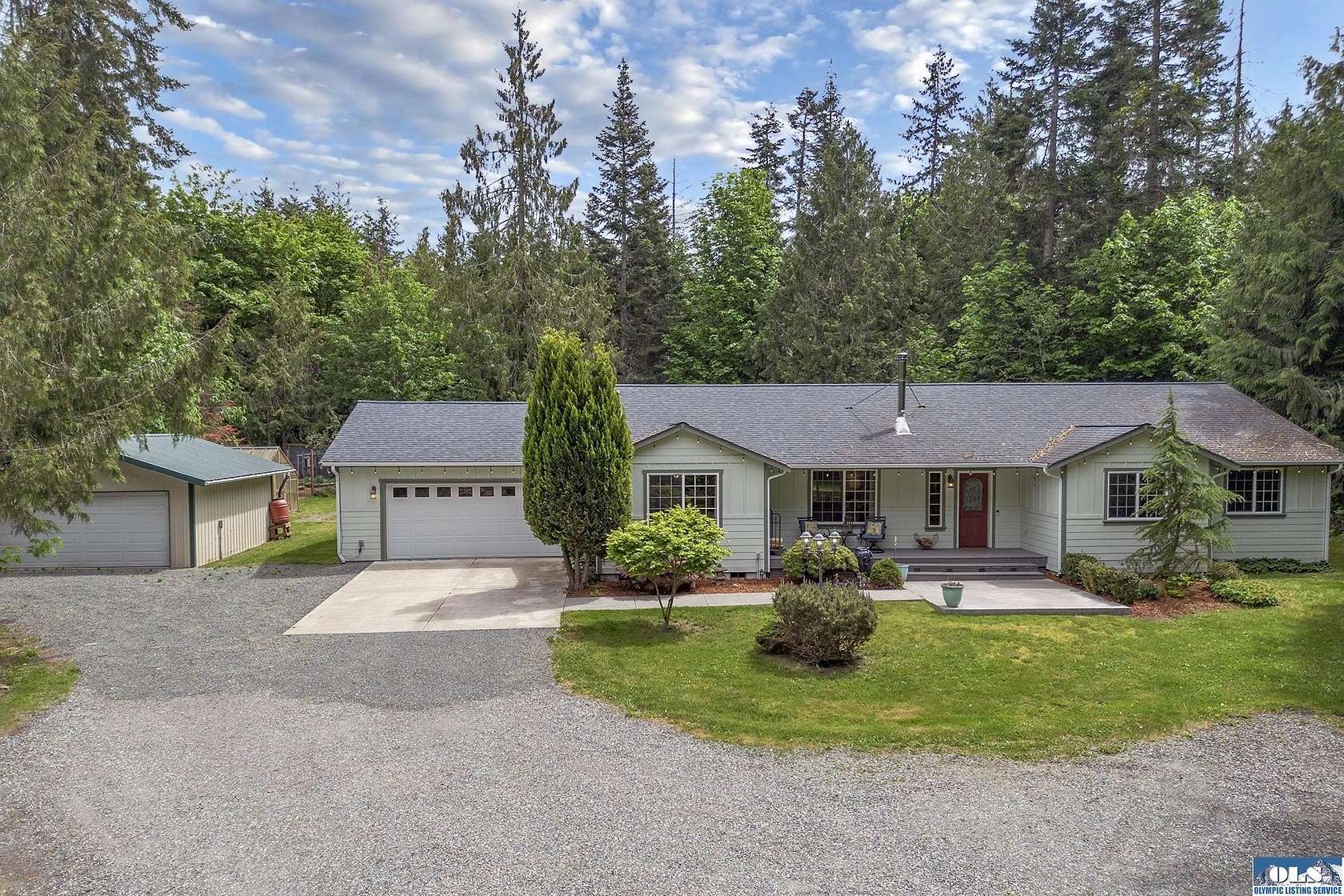 5 Acres of Land with Home for Sale in Port Angeles, Washington