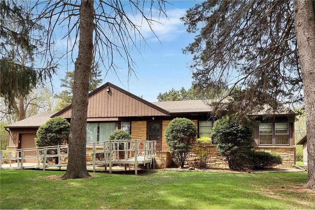 1.5 Acres of Land with Home for Sale in Sartell, Minnesota