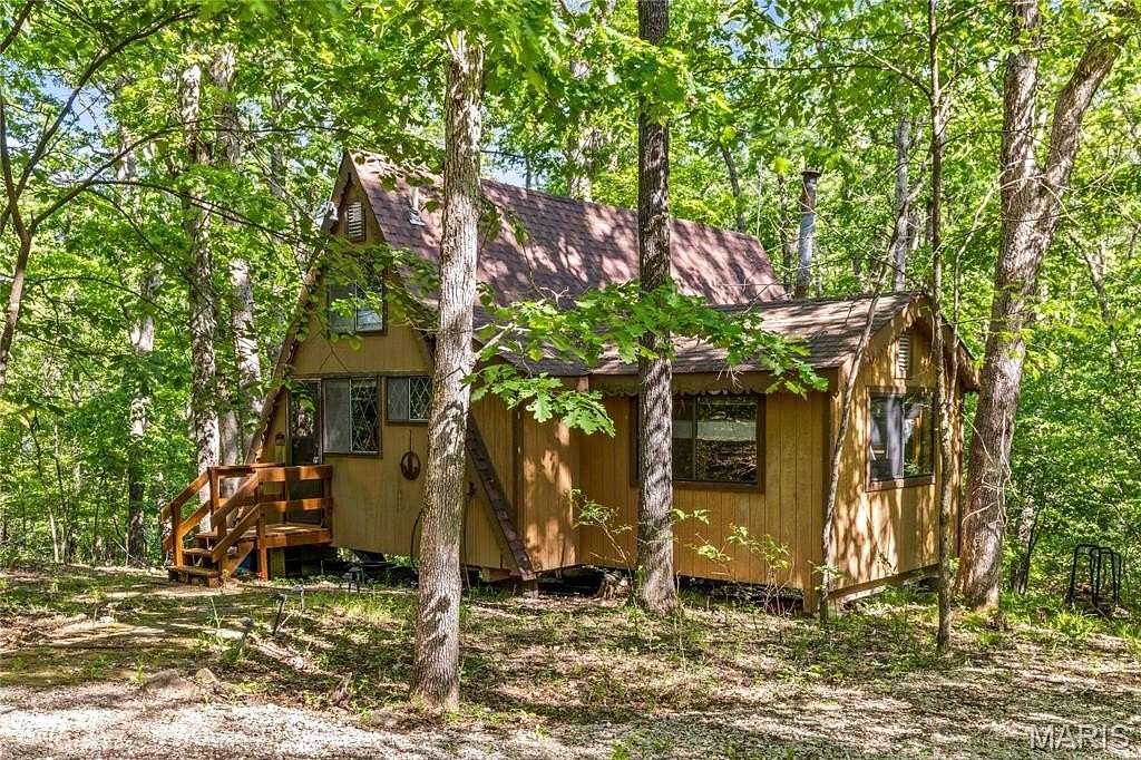 2.7 Acres of Land with Home for Sale in Innsbrook, Missouri