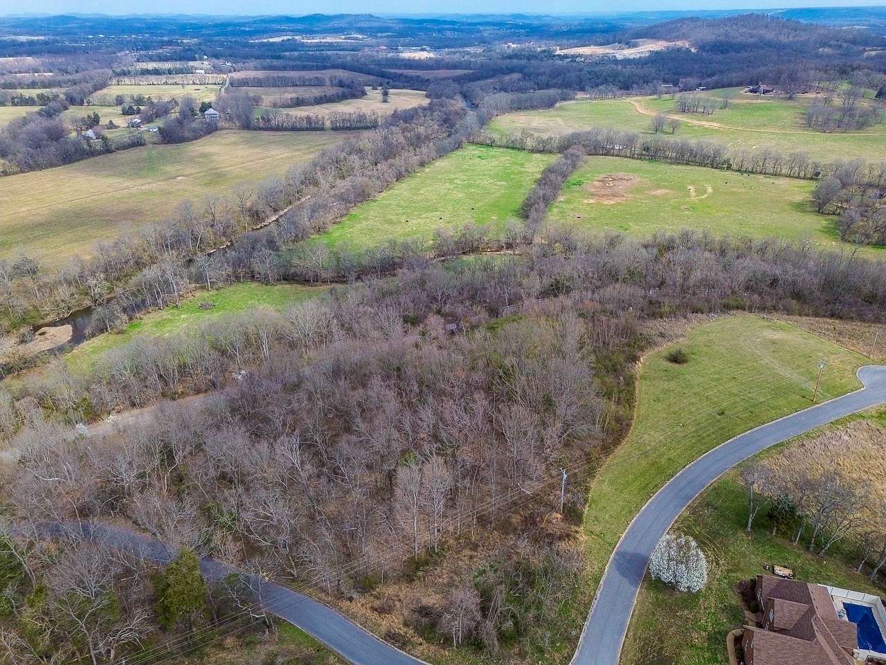 6.5 Acres of Residential Land for Sale in Shelbyville, Tennessee