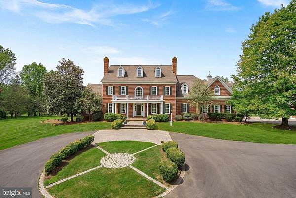 5.79 Acres of Land with Home for Sale in Leesburg, Virginia