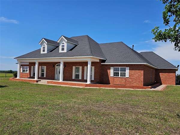 10 Acres of Land with Home for Sale in Washington, Oklahoma