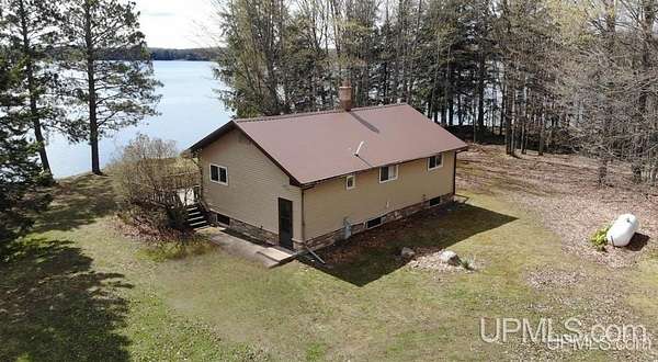 2.13 Acres of Land with Home for Sale in Watersmeet Township, Michigan