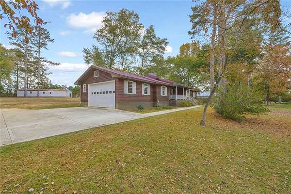 1.59 Acres of Land with Home for Sale in Winterville, Georgia