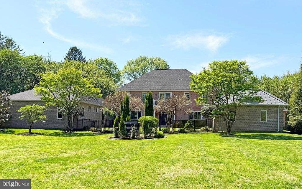 2.4 Acres of Land with Home for Sale in Kennett Square, Pennsylvania