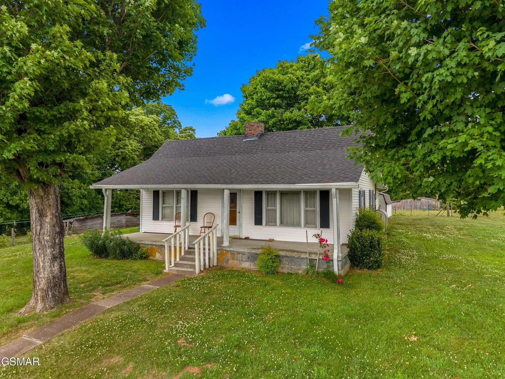 1.5 Acres of Land with Home for Sale in Rutledge, Tennessee