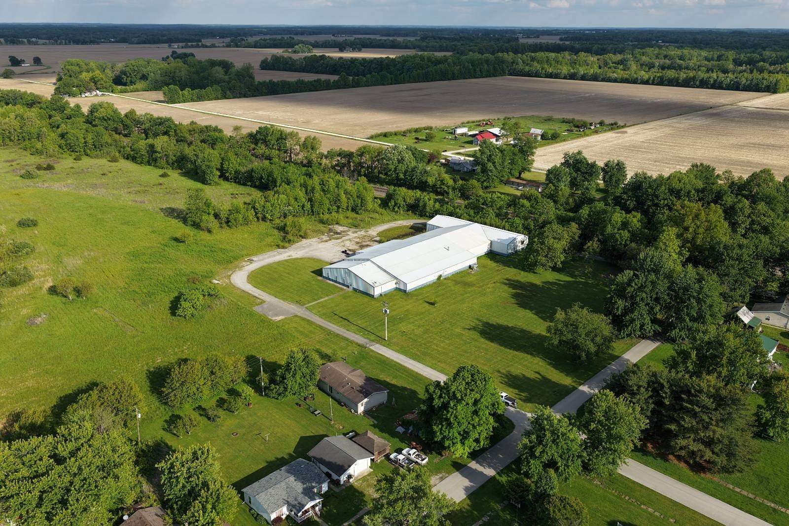 4 Acres of Commercial Land for Sale in Carbon, Indiana
