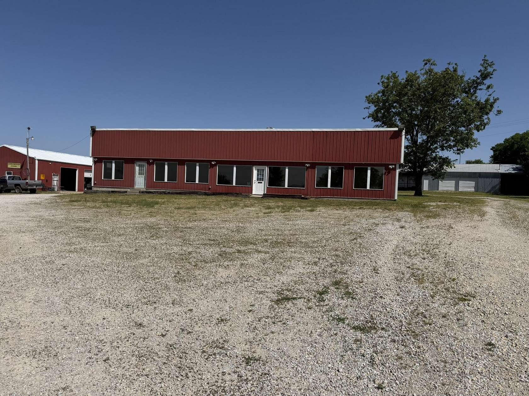 9.85 Acres of Residential Land for Sale in West Plains, Missouri
