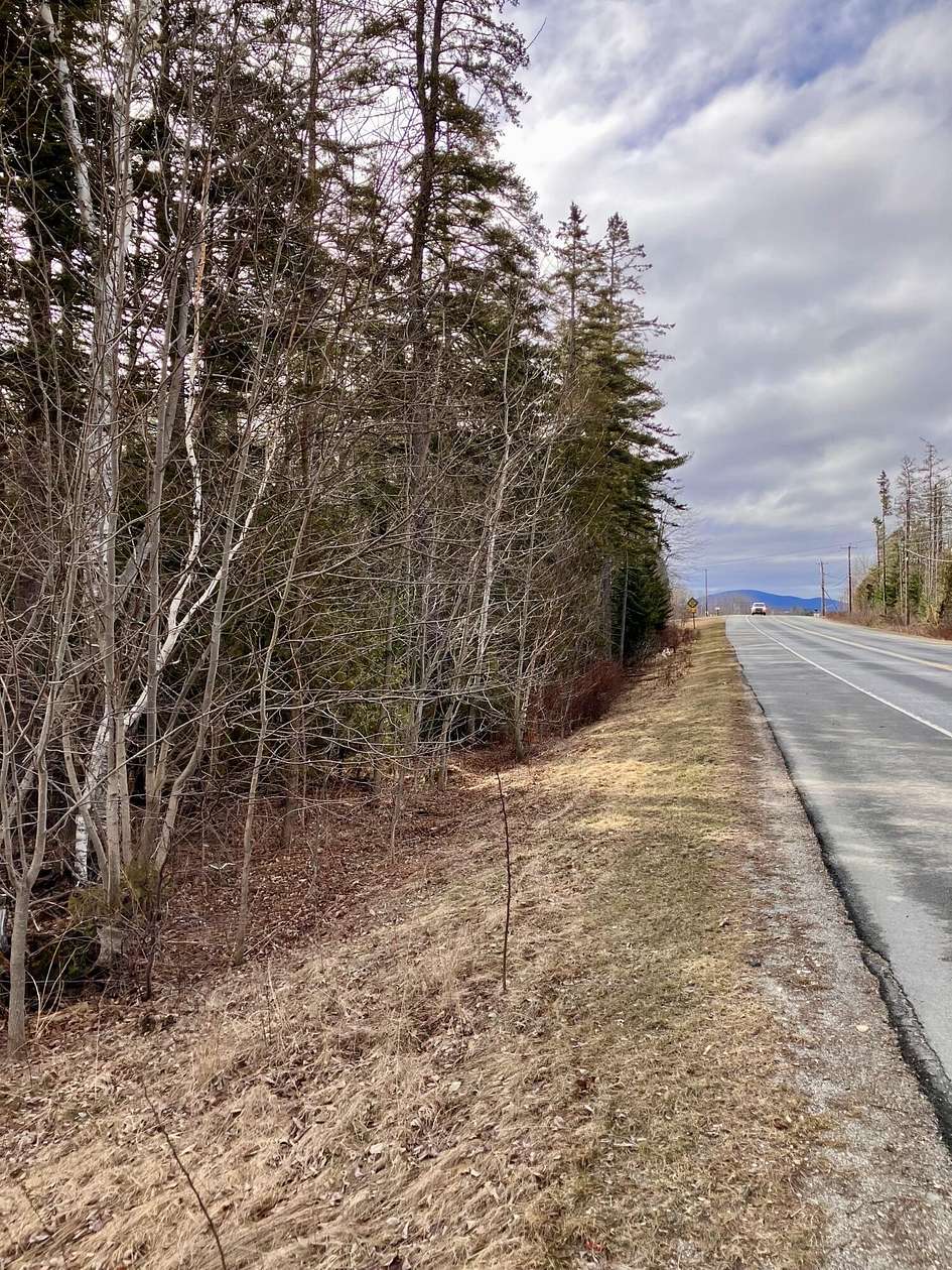 6 Acres of Mixed-Use Land for Sale in Trenton, Maine