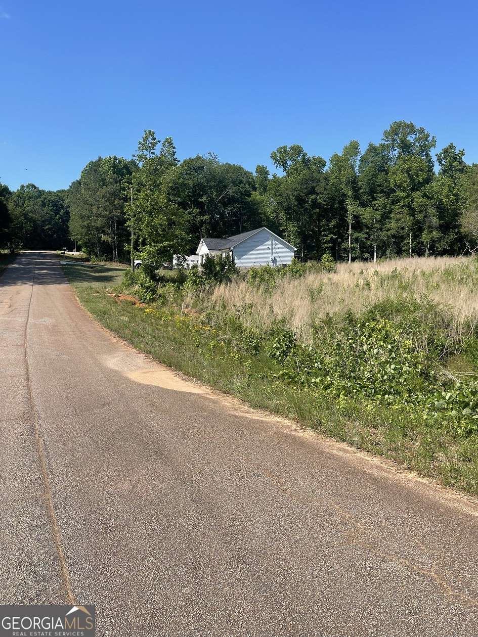 1.45 Acres of Residential Land for Sale in Royston, Georgia