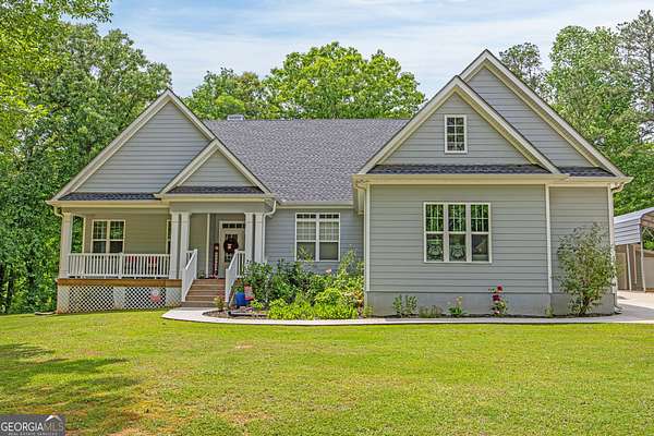 3.1 Acres of Land with Home for Sale in Locust Grove, Georgia