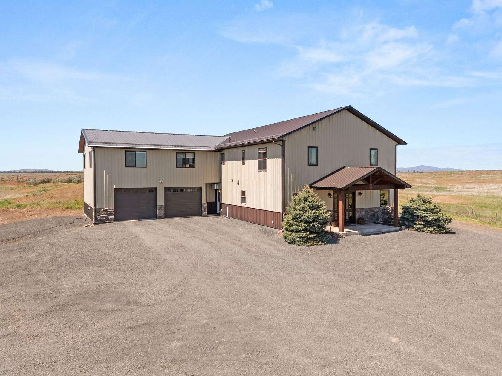 20 Acres of Land with Home for Sale in Davenport, Washington