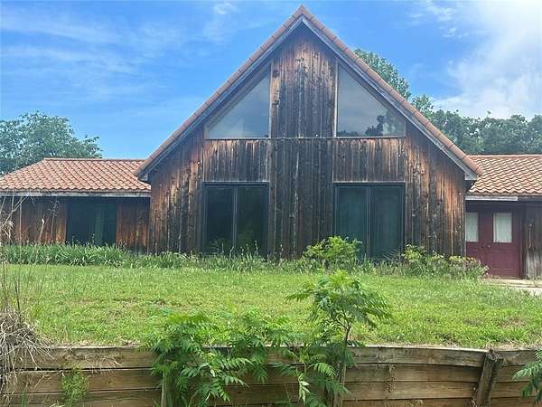 5 Acres of Land with Home for Sale in Norman, Oklahoma