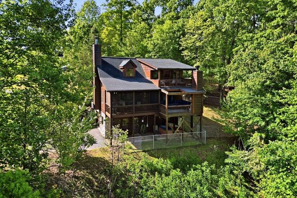3 Acres of Land with Home for Sale in Blue Ridge, Georgia