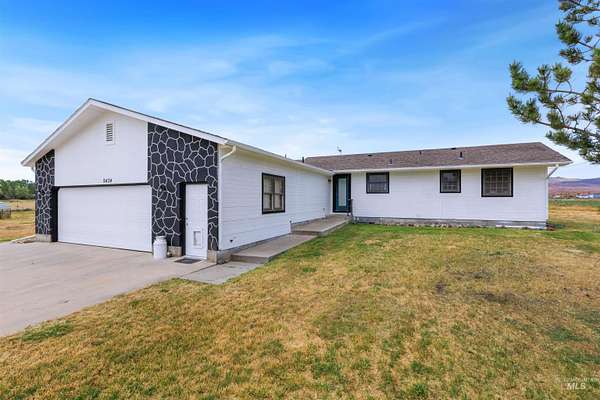 6 Acres of Land with Home for Sale in Melba, Idaho