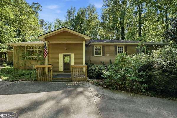 1.66 Acres of Land with Home for Sale in Acworth, Georgia